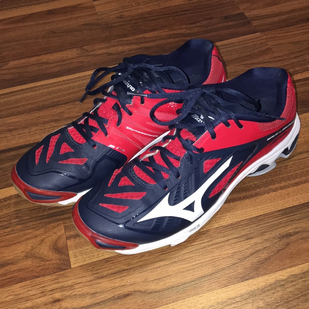 Mizuno Volleyball Shoes